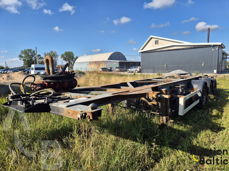 Renders N3ST31L - Тентованный полуприцеп: фото 4 Renders N3ST31L - Тентованный полуприцеп: фото 4