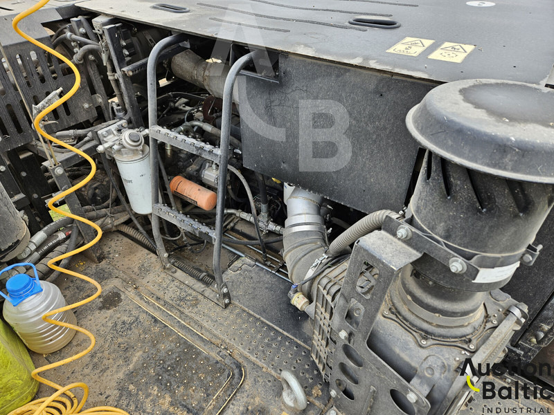 Зерноуборочный комбайн для транспортировки пищевых продуктов Rostselmash Acros 595 Plus: фото 17 Зерноуборочный комбайн для транспортировки пищевых продуктов Rostselmash Acros 595 Plus: фото 17