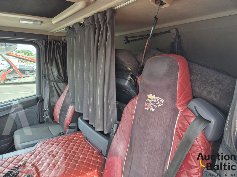 Грузовик-шасси Scania P 450: фото 11