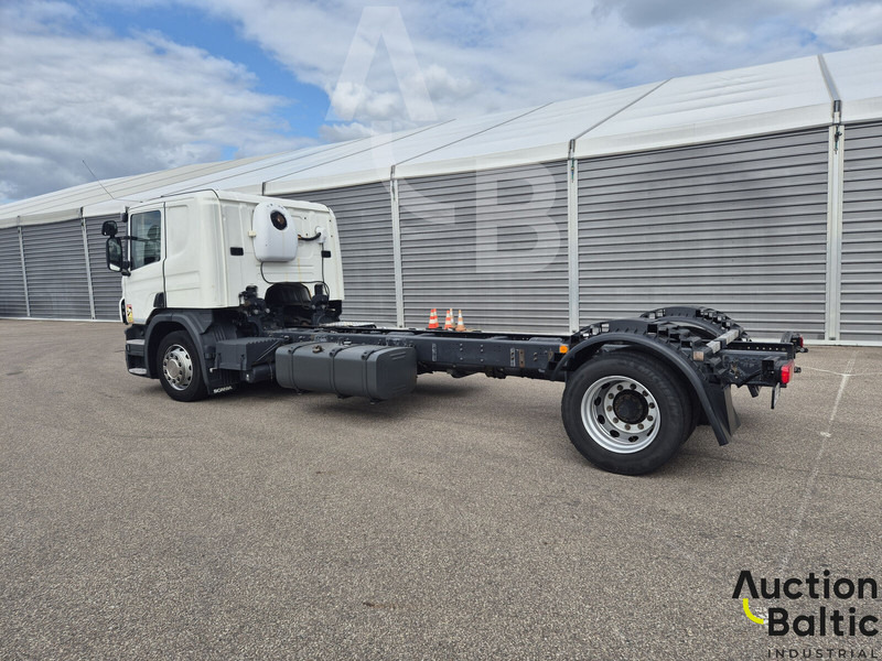 Scania P 450 - Грузовик-шасси: фото 4 Scania P 450 - Грузовик-шасси: фото 4