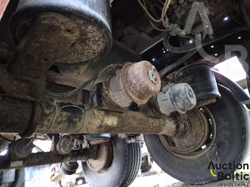 Тентованный полуприцеп Schmitz Cargobull SKI 24: фото 8 Тентованный полуприцеп Schmitz Cargobull SKI 24: фото 8