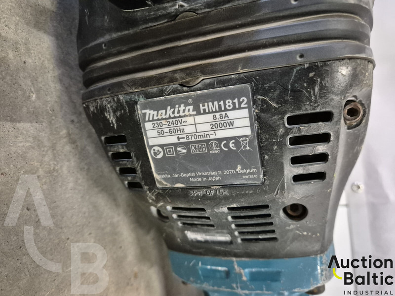 Makita HM1812 - Строительная техника: фото 5 Makita HM1812 - Строительная техника: фото 5
