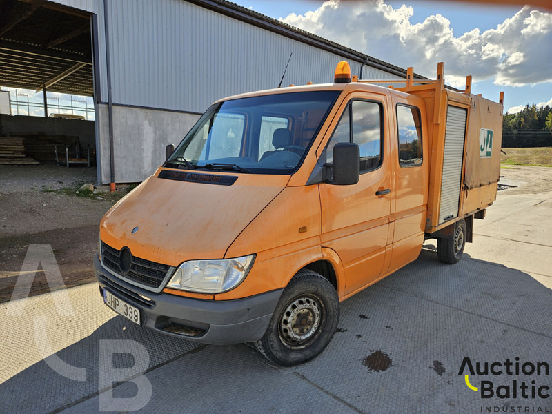 Mercedes-Benz 313 - Строительная техника: фото 1 Mercedes-Benz 313 - Строительная техника: фото 1