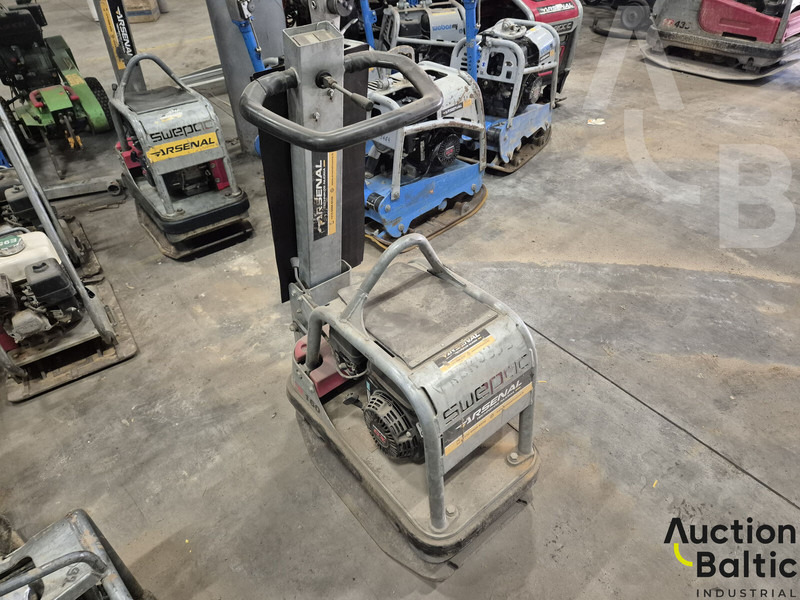 Swepac FB 160 - Виброплита: фото 3 Swepac FB 160 - Виброплита: фото 3