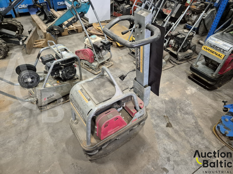 Swepac FB 160 - Виброплита: фото 4 Swepac FB 160 - Виброплита: фото 4