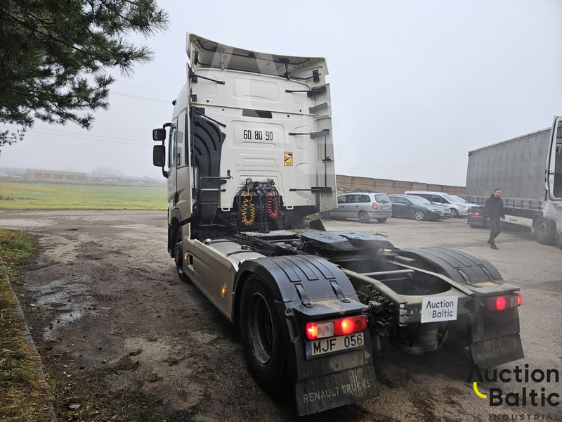 Renault - Тягач: фото 2 Renault - Тягач: фото 2