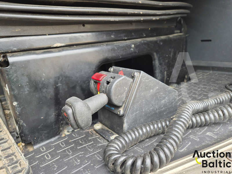 Тягач Scania R 410: фото 16 Тягач Scania R 410: фото 16