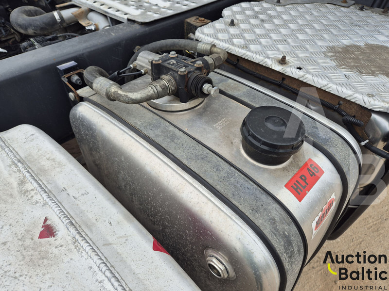 Тягач Scania R 410: фото 18 Тягач Scania R 410: фото 18