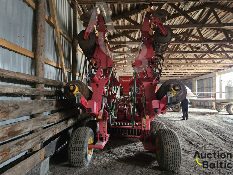 Vaderstad Carrier650 - Дисковая борона: фото 2 Vaderstad Carrier650 - Дисковая борона: фото 2