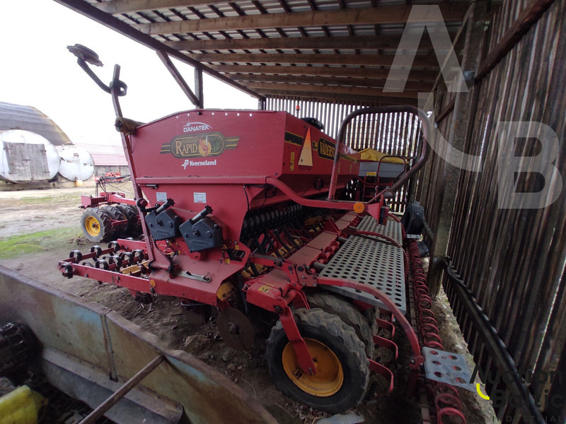 Vaderstad Rapid400C - Посевная техника: фото 3 Vaderstad Rapid400C - Посевная техника: фото 3