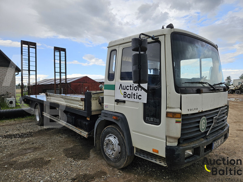 Volvo FL 608 - Эвакуатор: фото 2 Volvo FL 608 - Эвакуатор: фото 2