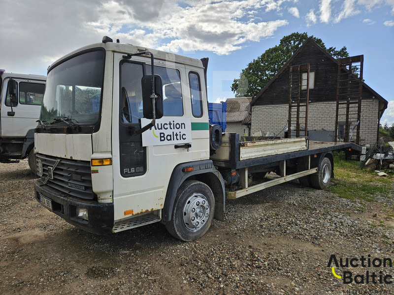 Volvo FL 608 - Эвакуатор: фото 1 Volvo FL 608 - Эвакуатор: фото 1