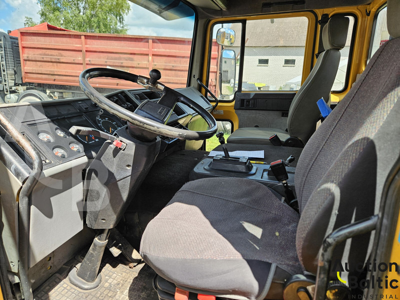 Грузовик бортовой/ Платформа Volvo FL612: фото 6 Грузовик бортовой/ Платформа Volvo FL612: фото 6