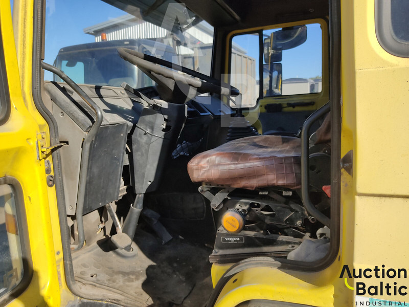 Volvo FL618 - Мусоровоз: фото 5 Volvo FL618 - Мусоровоз: фото 5