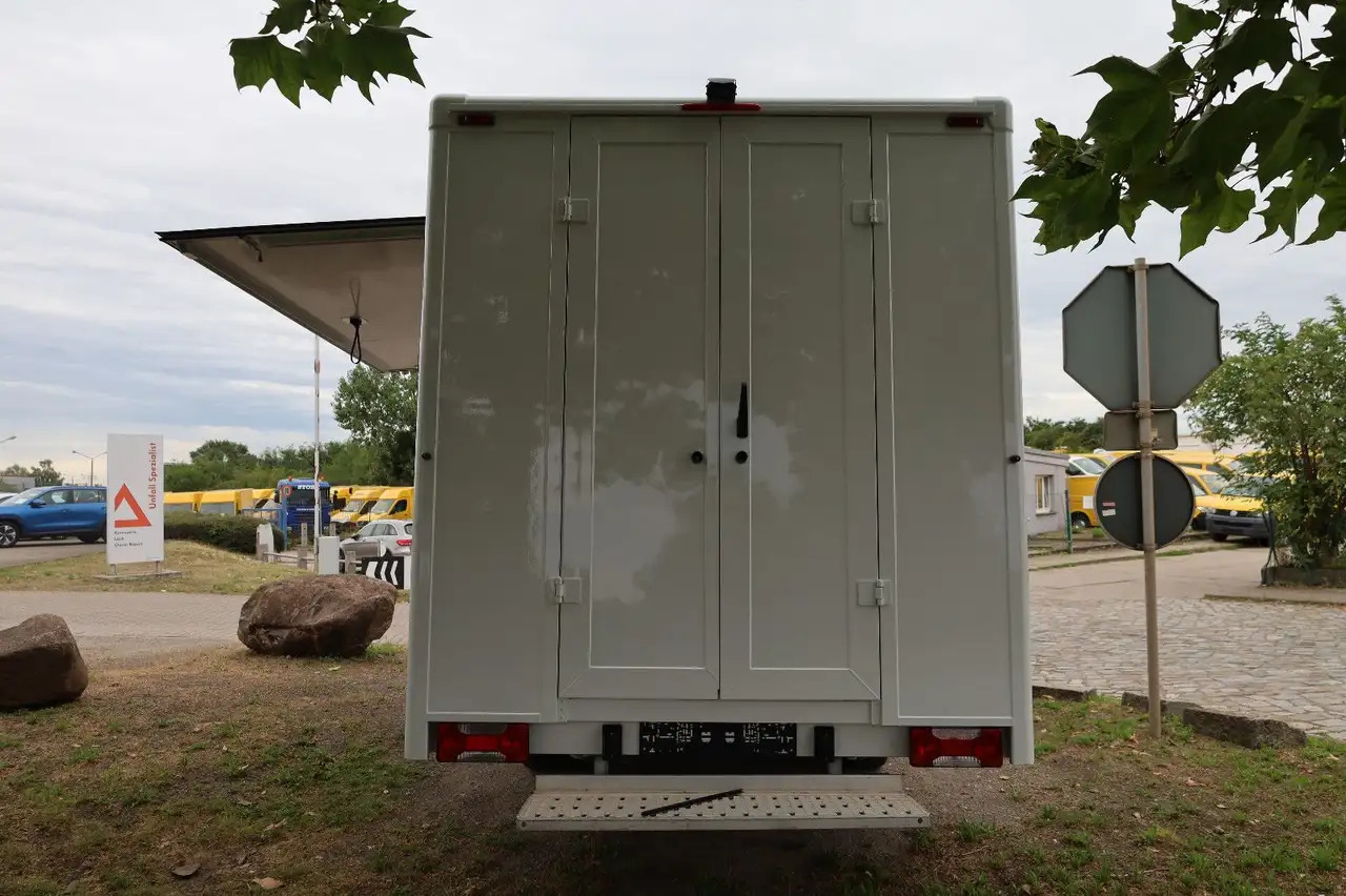 Iveco C30C/ FOODTRUCK/ Daily - Торговый грузовик: фото 4 Iveco C30C/ FOODTRUCK/ Daily - Торговый грузовик: фото 4