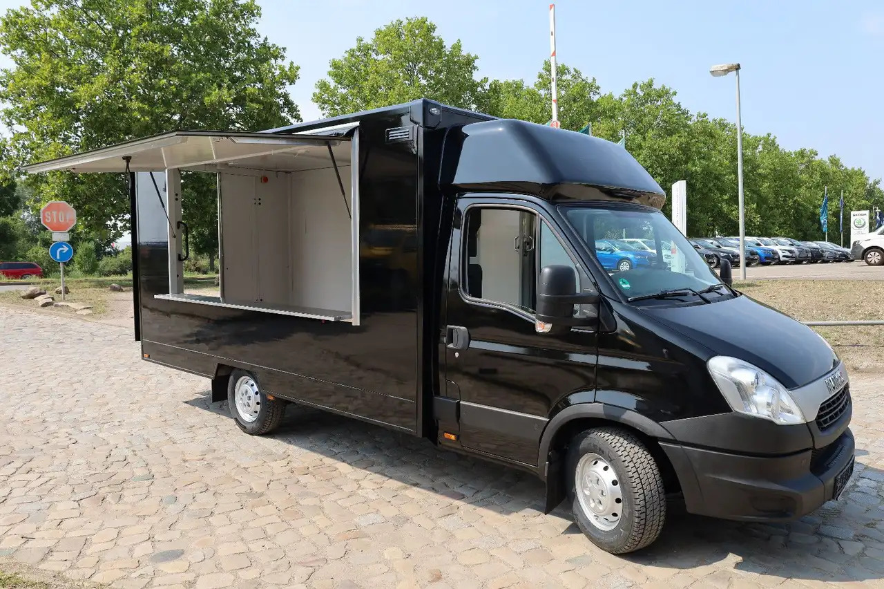 Iveco IS35SI2AA/ FOODTRUCK/Daily/EU5/1. Hand - Торговый грузовик: фото 1 Iveco IS35SI2AA/ FOODTRUCK/Daily/EU5/1. Hand - Торговый грузовик: фото 1