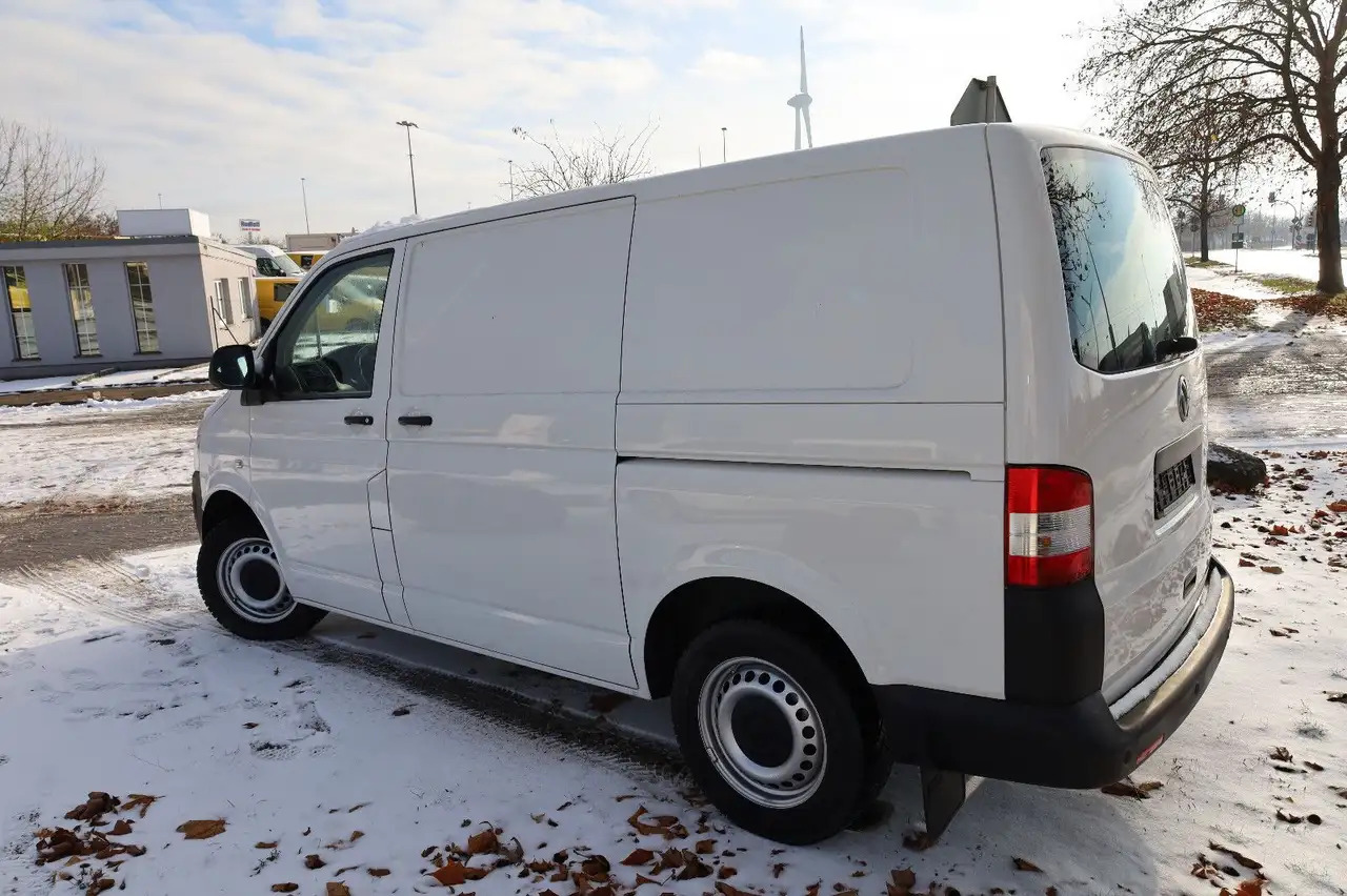 Volkswagen T5 Transporter Kasten-Kombi 2.0 TDI/EU5/1.Hand - Цельнометаллический фургон: фото 3 Volkswagen T5 Transporter Kasten-Kombi 2.0 TDI/EU5/1.Hand - Цельнометаллический фургон: фото 3