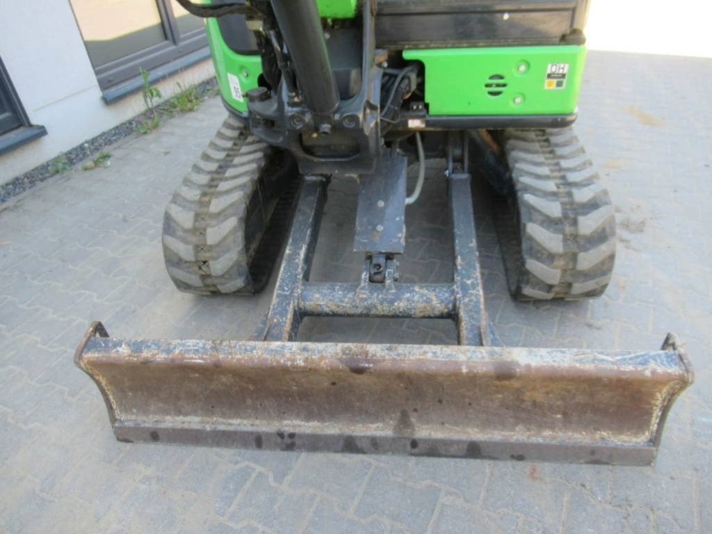 Hitachi ZX33U-6 Powertilt - Мини-экскаватор: фото 5 Hitachi ZX33U-6 Powertilt - Мини-экскаватор: фото 5