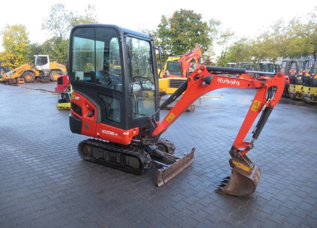 Kubota KX 016-4 - Мини-экскаватор: фото 2 Kubota KX 016-4 - Мини-экскаватор: фото 2