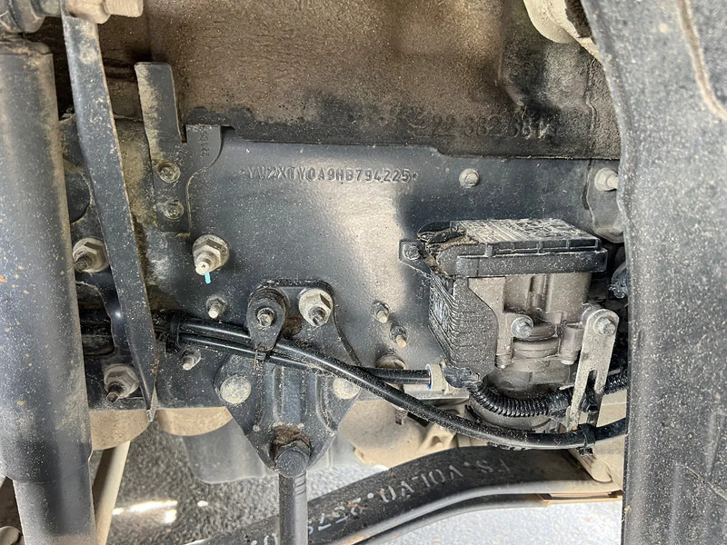 Volvo FM 460 WORK REMOTE**FM13 460**PTO POMP**2017 - Тягач: фото 5 Volvo FM 460 WORK REMOTE**FM13 460**PTO POMP**2017 - Тягач: фото 5