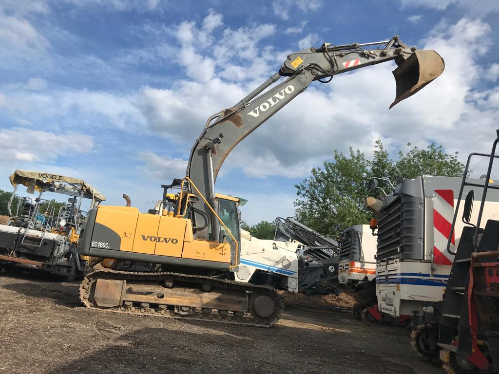 Volvo EC 160 CL well - Гусеничный экскаватор: фото 1 Volvo EC 160 CL well - Гусеничный экскаватор: фото 1
