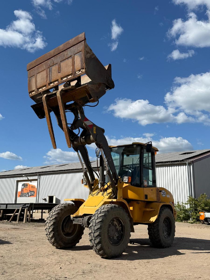 Volvo L 30 B-Z/K incl. 3-1shovel and fork - Колёсный погрузчик: фото 3 Volvo L 30 B-Z/K incl. 3-1shovel and fork - Колёсный погрузчик: фото 3