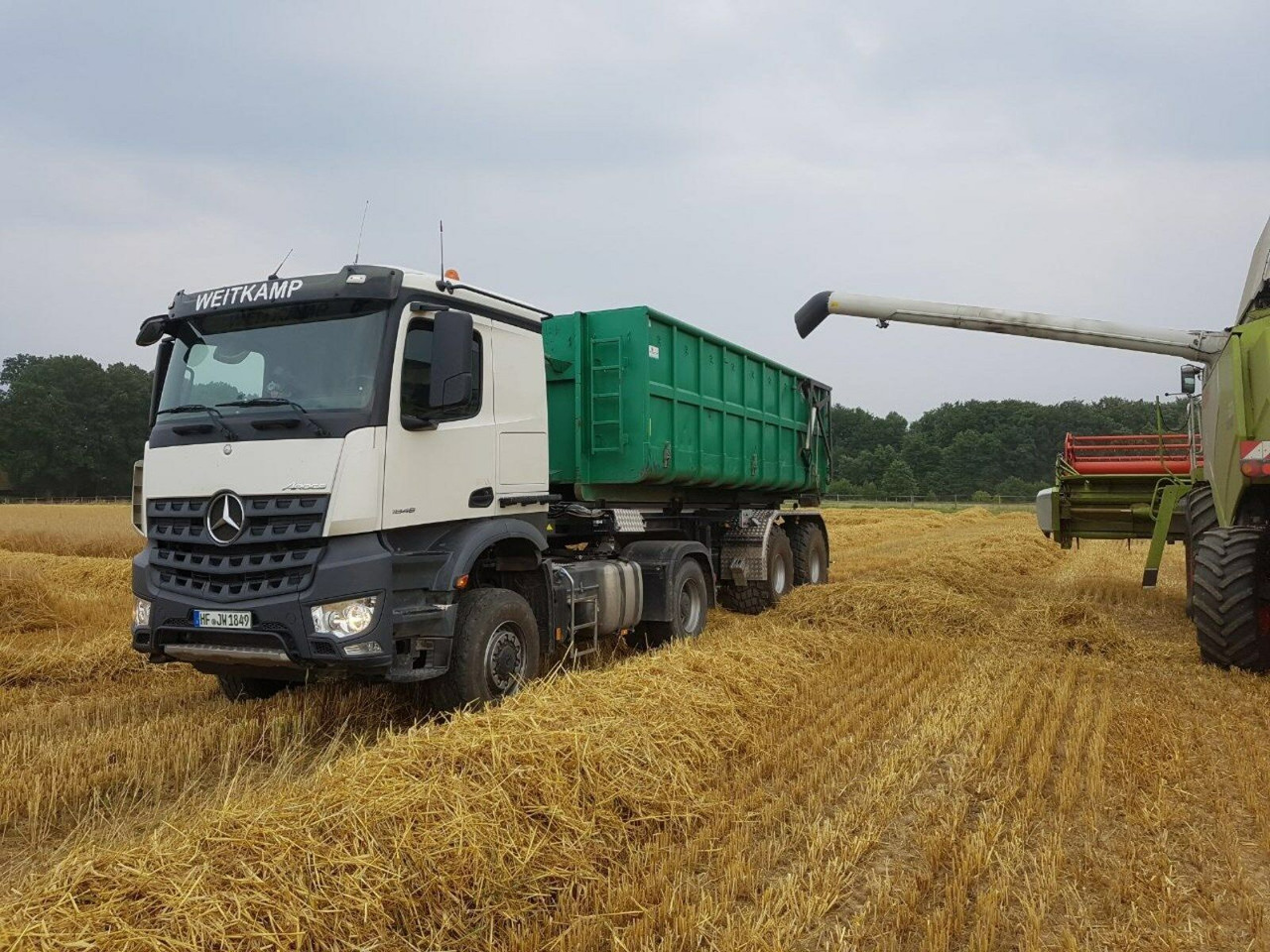 Auflieger Abrollkipper Hakenlift Agrar - Полуприцеп-контейнеровоз/ Сменный кузов: фото 2 Auflieger Abrollkipper Hakenlift Agrar - Полуприцеп-контейнеровоз/ Сменный кузов: фото 2