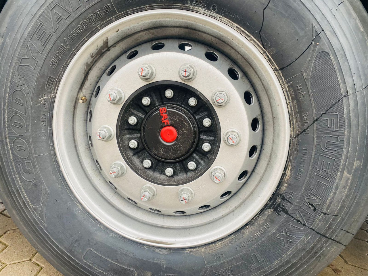 Полуприцеп-цистерна D-TEC Gülletanker SV 2011 "SV2006 BASIC": фото 15 Полуприцеп-цистерна D-TEC Gülletanker SV 2011 "SV2006 BASIC": фото 15