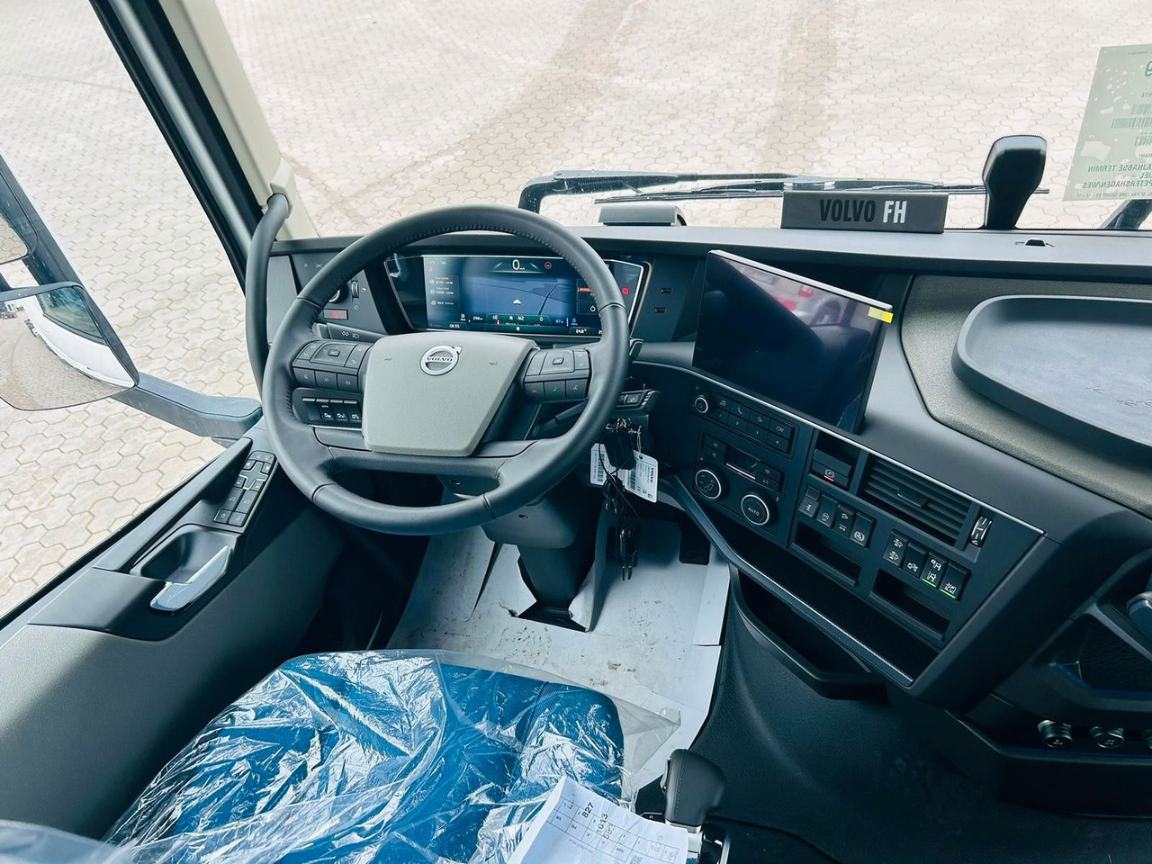 Грузовик Volvo FH 500 Gabelstaplertransporter LBW Dhollandia 9t: фото 10