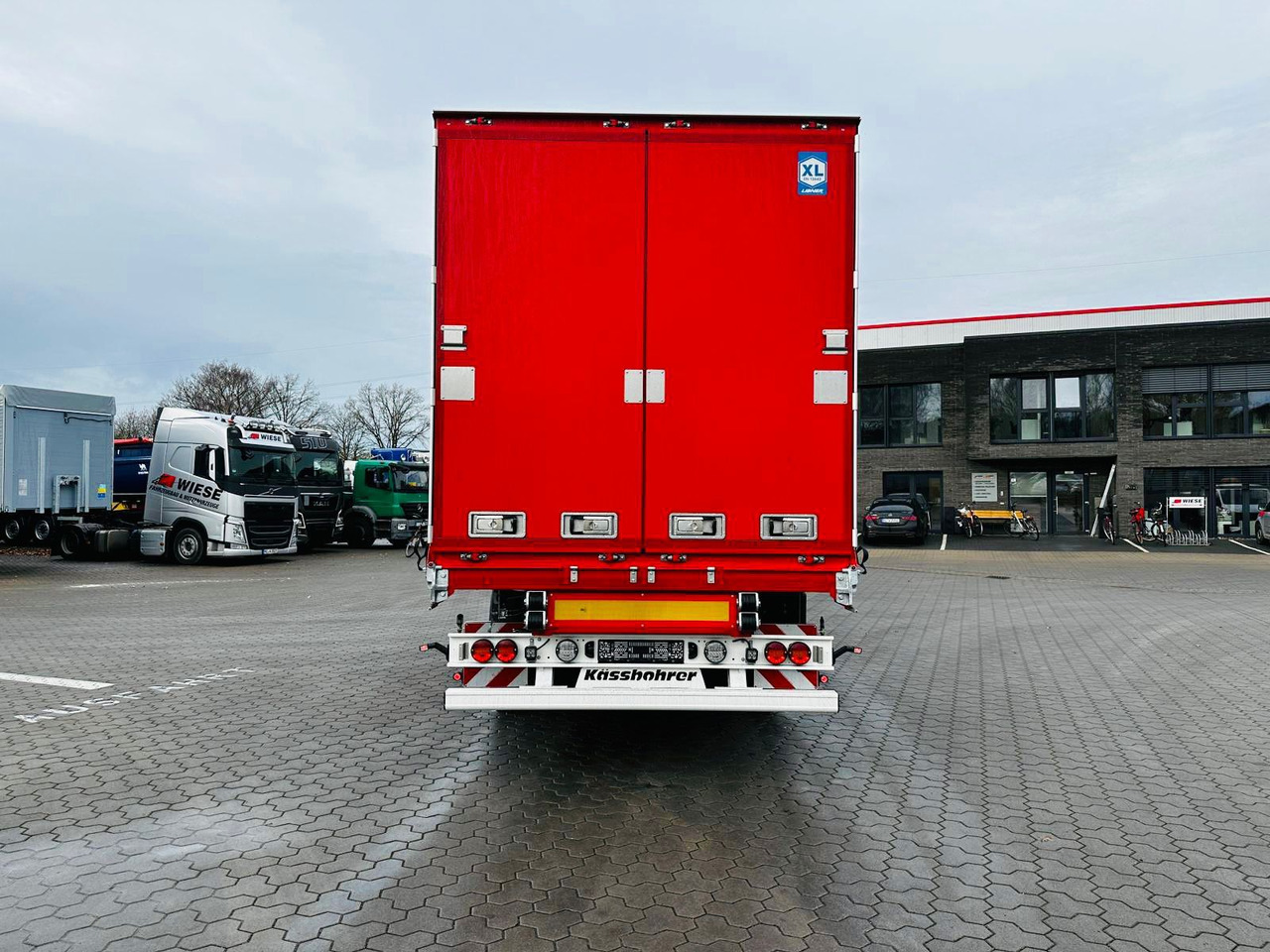 Тентованный полуприцеп Kässbohrer K.SPO Pritsche Plane - Libner Open Box: фото 8