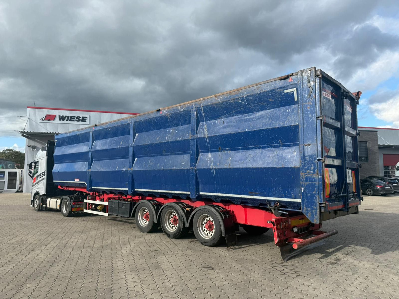 Kempf SKM 35/3 Großraummulde für Schrott 85m³ - Самосвальный полуприцеп: фото 4 Kempf SKM 35/3 Großraummulde für Schrott 85m³ - Самосвальный полуприцеп: фото 4