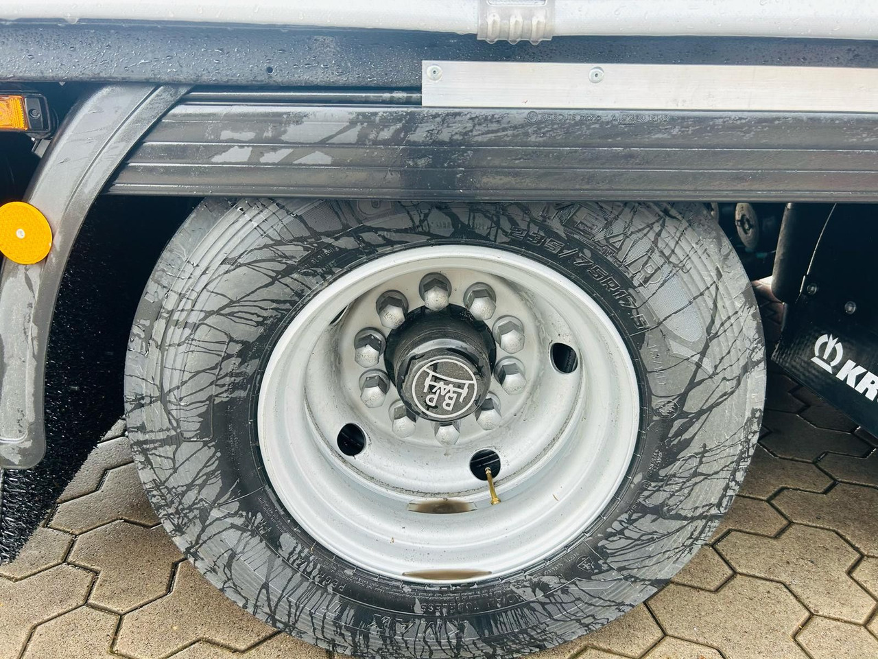 Тентованный полуприцеп Krone SDP 27 Stufensattel Auflieger mit Spreizheck: фото 15