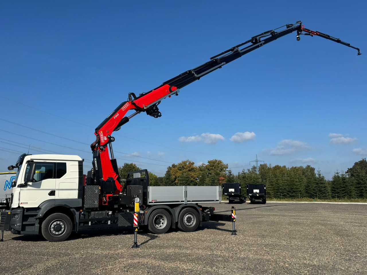 MAN 26.470 6x4-4 Hydrodrive Fassi Kran F545 Jib - Грузовик бортовой/ Платформа, Автоманипулятор: фото 4 MAN 26.470 6x4-4 Hydrodrive Fassi Kran F545 Jib - Грузовик бортовой/ Платформа, Автоманипулятор: фото 4