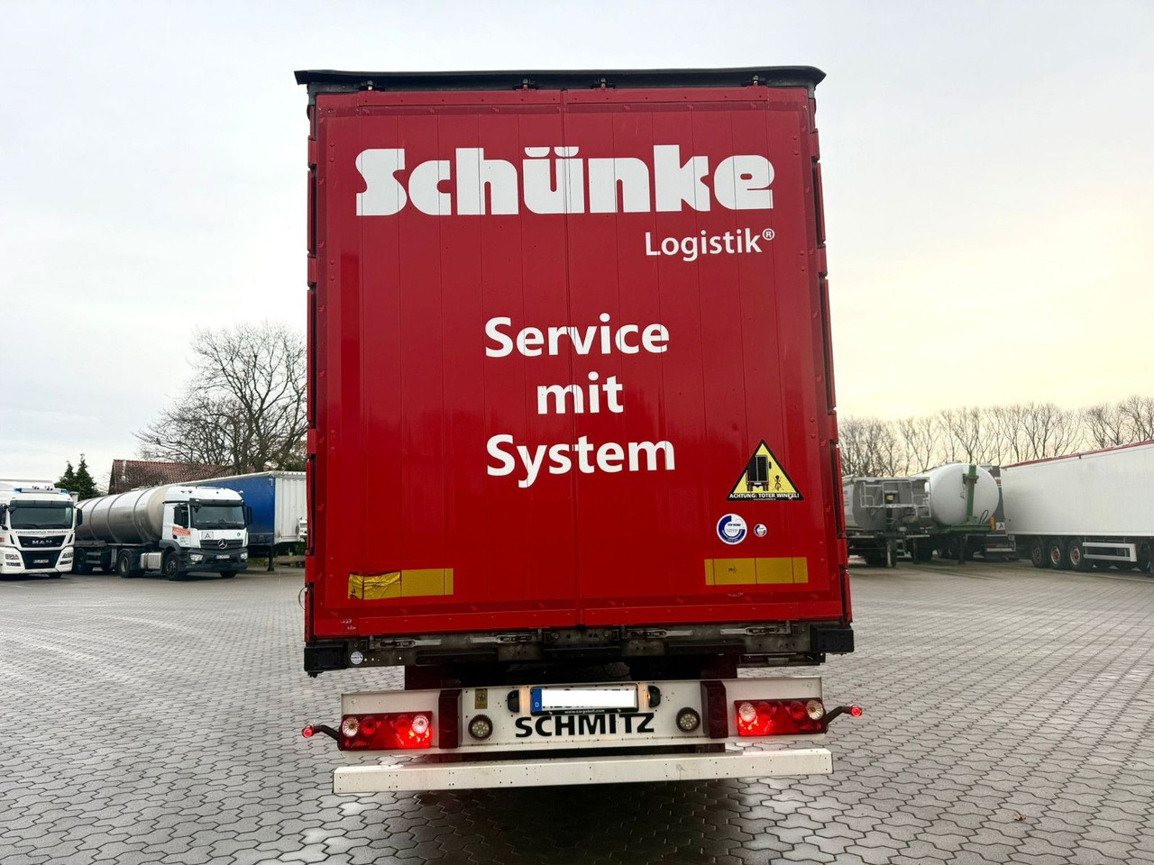 Schmitz Cargobull Speed-Curtainsider - Top Zustand TÜV Neu - Тентованный полуприцеп: фото 4 Schmitz Cargobull Speed-Curtainsider - Top Zustand TÜV Neu - Тентованный полуприцеп: фото 4