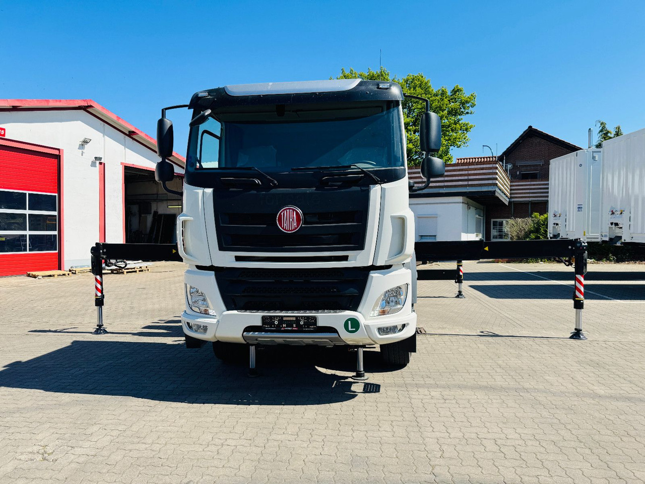 Tatra 6x6x6 Phoenix Fassi F545RA.2.27 L214 V20 - Автоманипулятор: фото 4 Tatra 6x6x6 Phoenix Fassi F545RA.2.27 L214 V20 - Автоманипулятор: фото 4