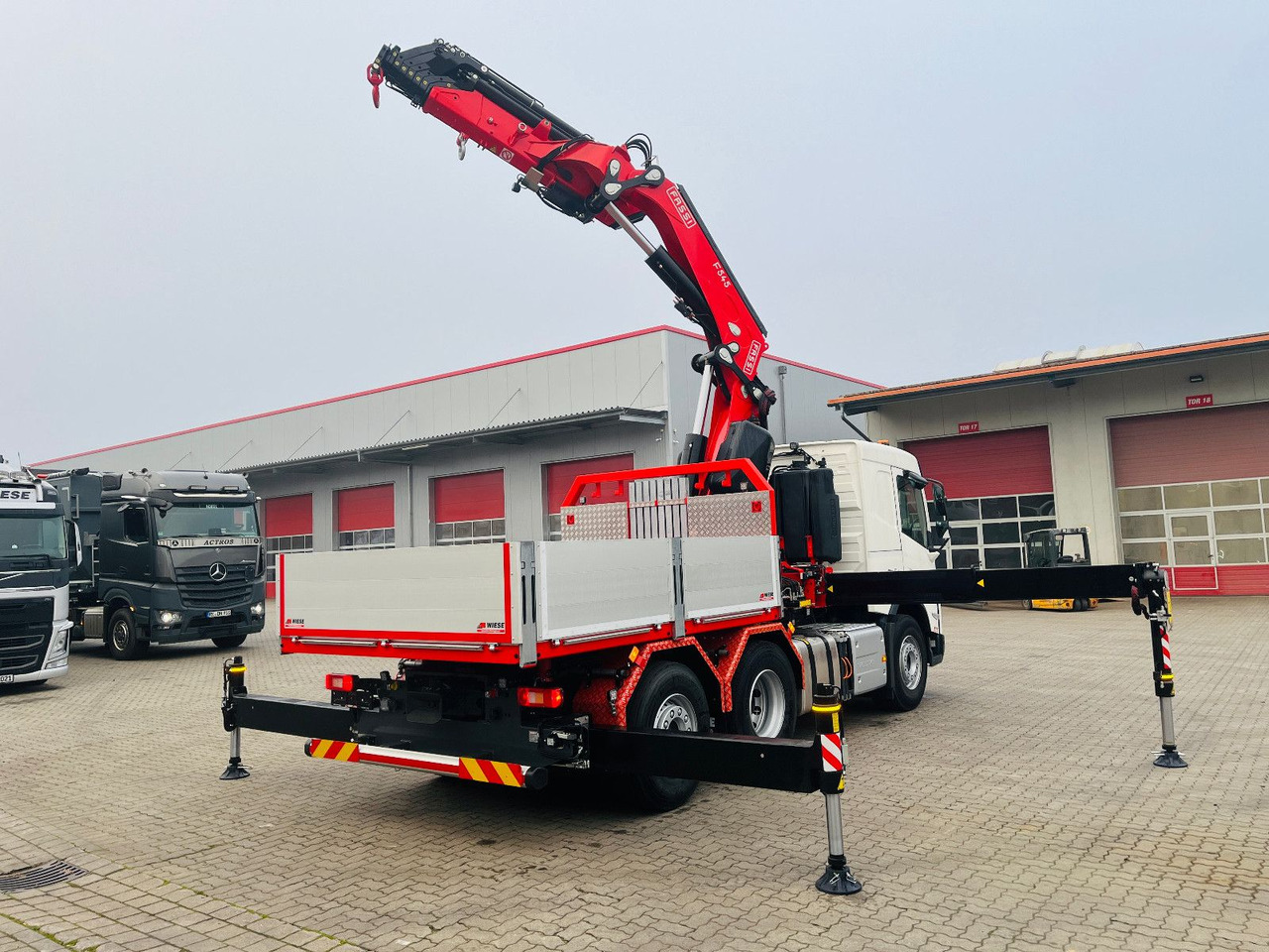Тягач Volvo FMX 540 6x2 mit Kran Fassi F545.2.28: фото 6