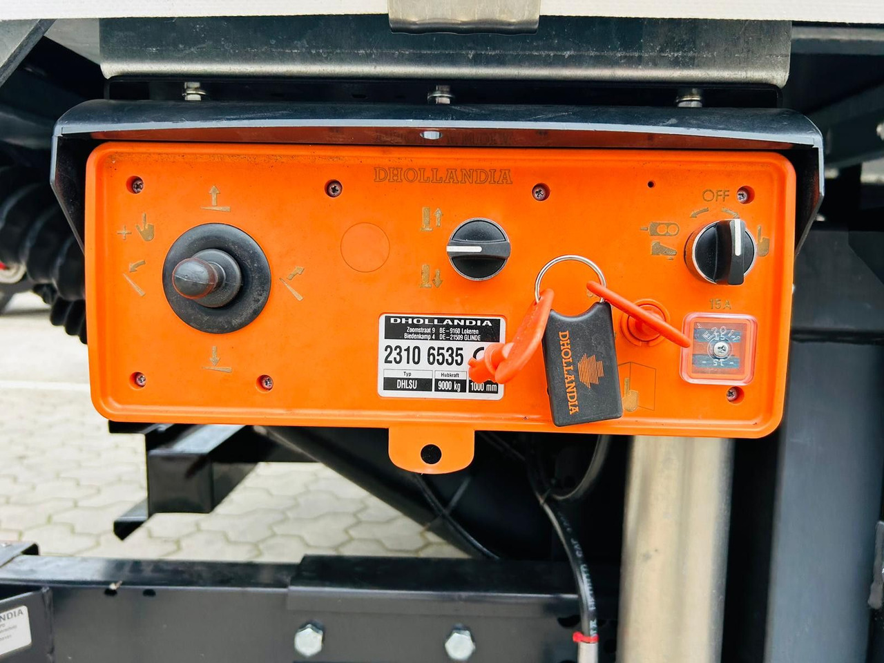 Тентованный грузовик Volvo FH 500 Gabelstaplertransporter LBW 9t Dhollandia: фото 9