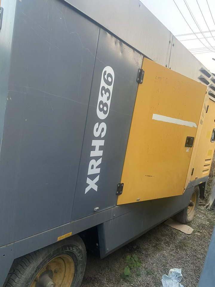 Atlas Copco XRHS836 - Буровая машина: фото 2 Atlas Copco XRHS836 - Буровая машина: фото 2