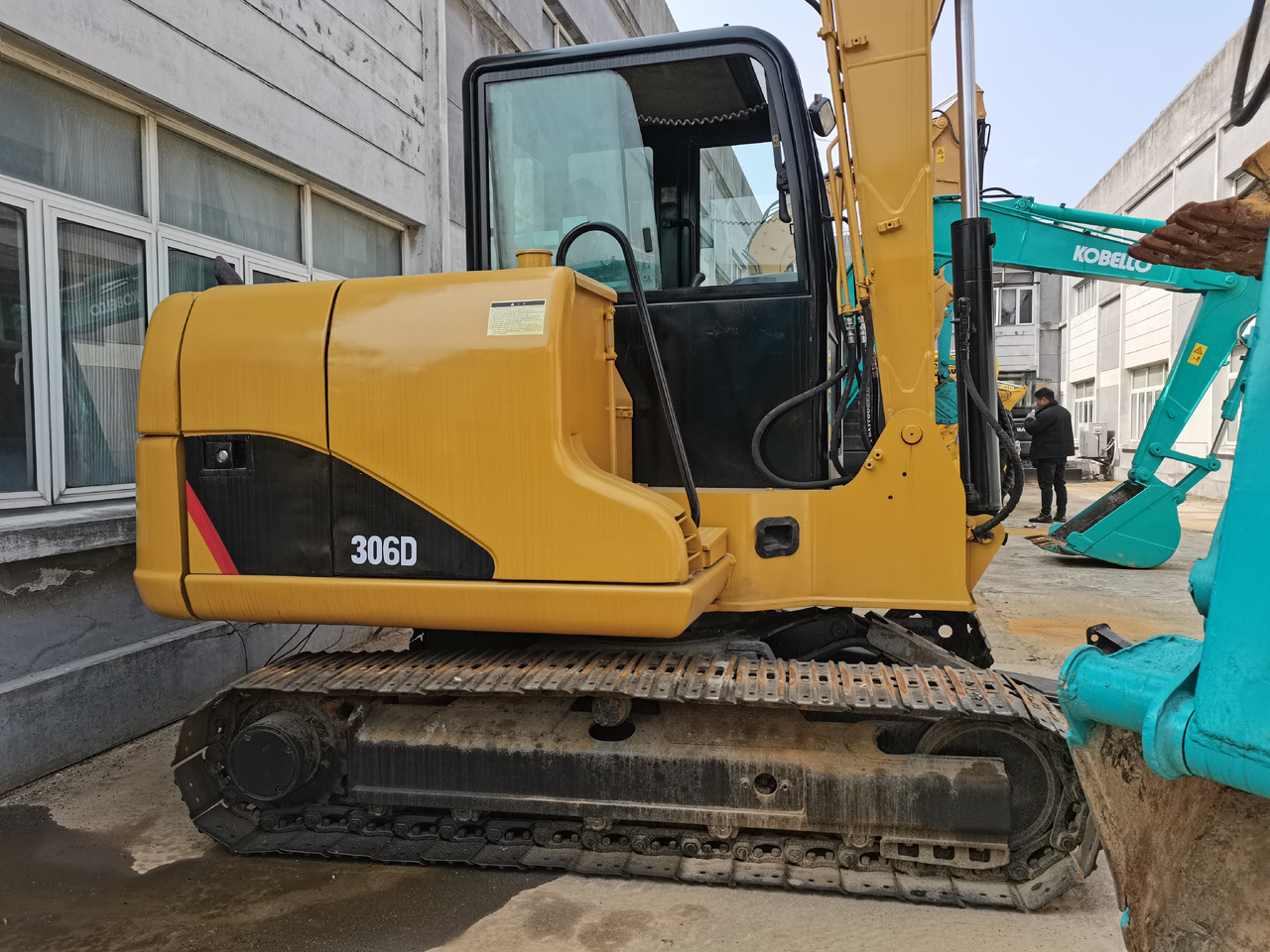 CATERPILLAR 306D - Гусеничный экскаватор: фото 3 CATERPILLAR 306D - Гусеничный экскаватор: фото 3