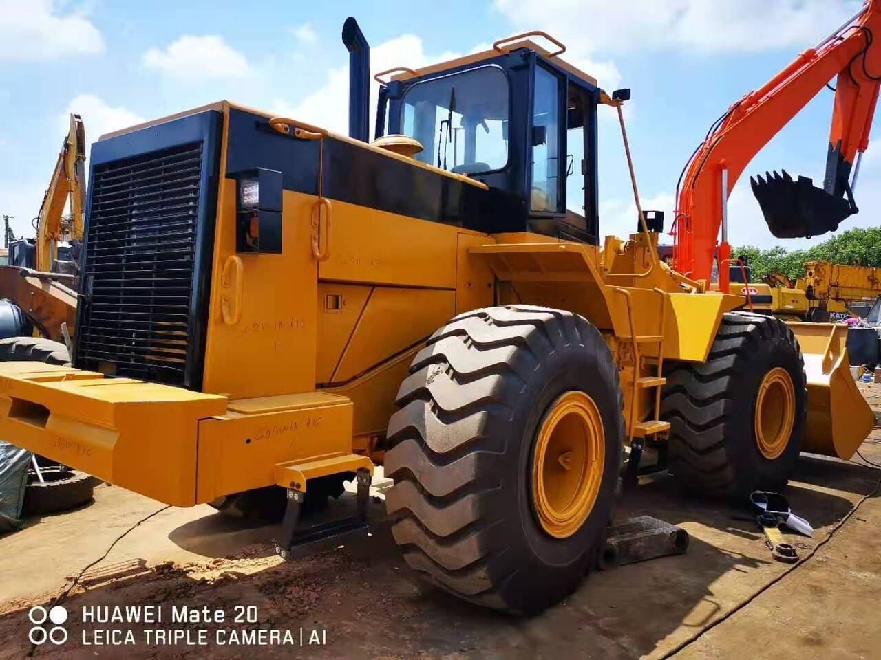 CATERPILLAR 966F - Колёсный погрузчик: фото 2 CATERPILLAR 966F - Колёсный погрузчик: фото 2