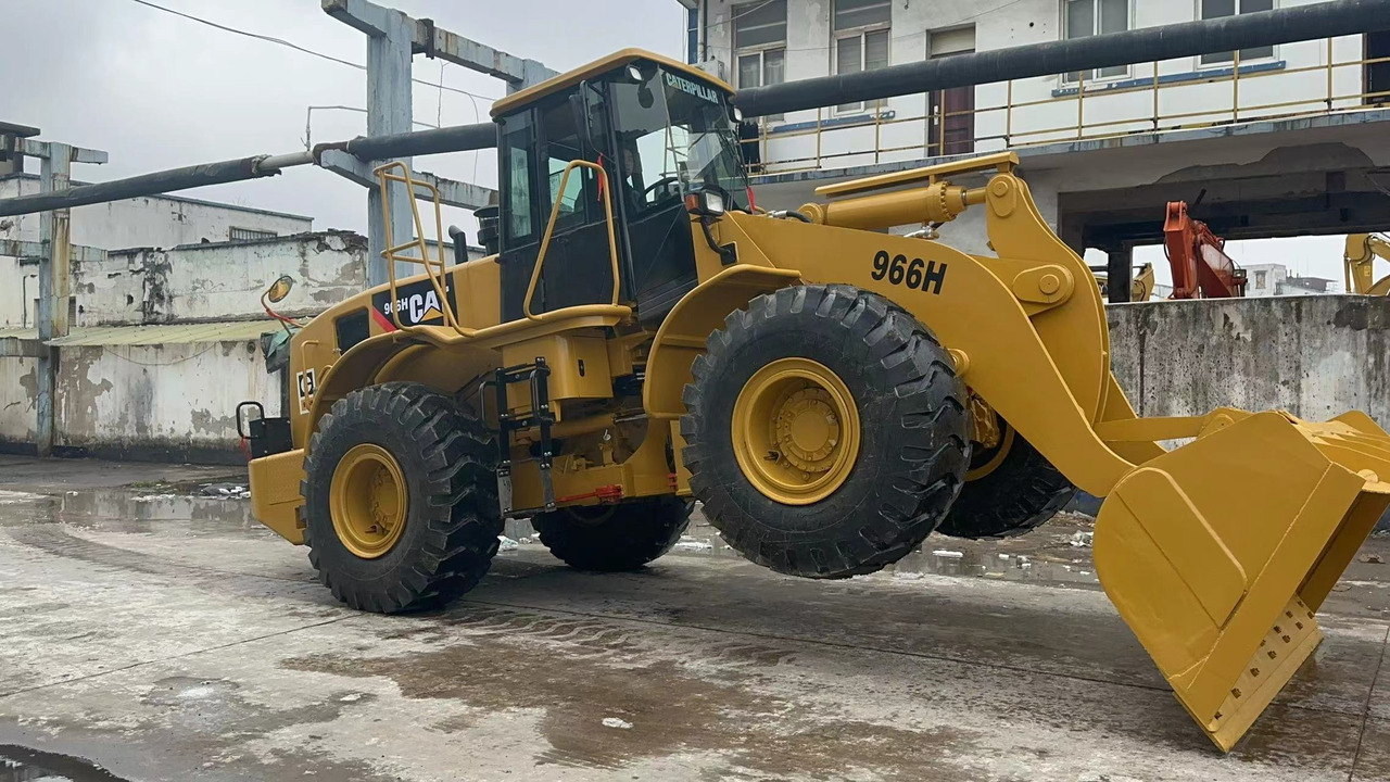 CATERPILLAR 966H - Колёсный экскаватор: фото 1 CATERPILLAR 966H - Колёсный экскаватор: фото 1