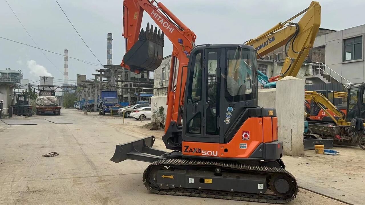 HITACHI ZX50U-2 - Мини-экскаватор: фото 3 HITACHI ZX50U-2 - Мини-экскаватор: фото 3