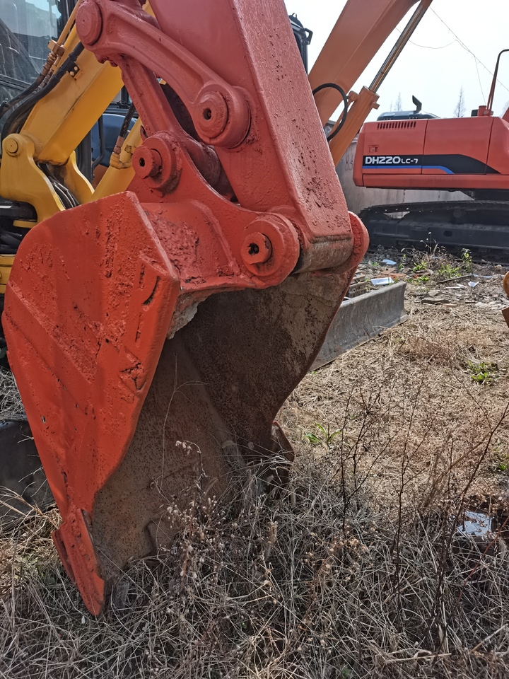 HITACHI ZX75 - Гусеничный экскаватор: фото 4 HITACHI ZX75 - Гусеничный экскаватор: фото 4