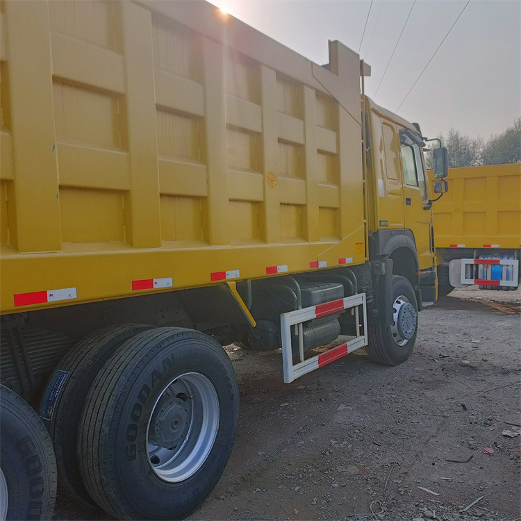 Самосвал HOWO HOWO 6x4-375 tipper: фото 8