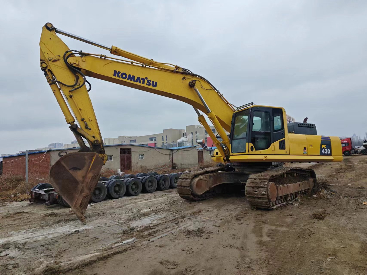 KOMATSU PC430-8 - Гусеничный экскаватор: фото 2 KOMATSU PC430-8 - Гусеничный экскаватор: фото 2