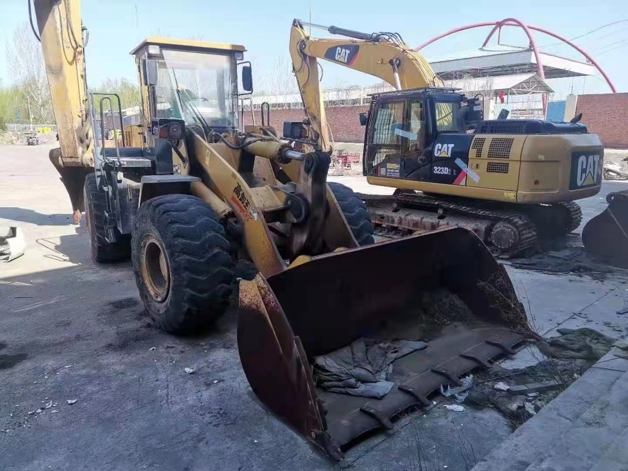 SEM 650B - Колёсный погрузчик: фото 1 SEM 650B - Колёсный погрузчик: фото 1