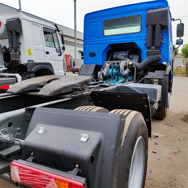 HOWO 6x4 336hp tractor - Тягач: фото 4 HOWO 6x4 336hp tractor - Тягач: фото 4