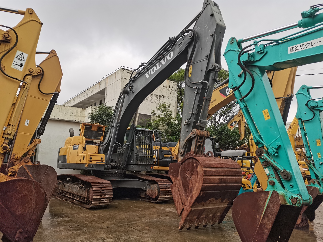 VOLVO EC380DL-excavator - Гусеничный экскаватор: фото 2 VOLVO EC380DL-excavator - Гусеничный экскаватор: фото 2