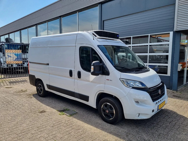 Fiat Ducato 2.3D L2H2 Koelwagen/ Carrier Xarios 300/ Standby 230V - Фургон-рефрижератор: фото 1 Fiat Ducato 2.3D L2H2 Koelwagen/ Carrier Xarios 300/ Standby 230V - Фургон-рефрижератор: фото 1