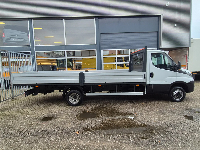 Iveco Daily 50C18 Pritsche 3.0D Euro 6 Hi-Matic GVW 3500 kg - Малотоннажный бортовой грузовик: фото 4 Iveco Daily 50C18 Pritsche 3.0D Euro 6 Hi-Matic GVW 3500 kg - Малотоннажный бортовой грузовик: фото 4